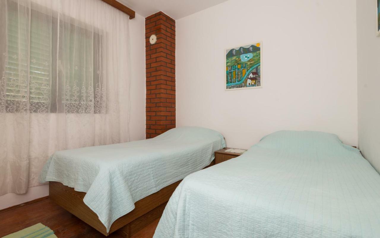 Apartments Azzurro Блаце Екстериор снимка