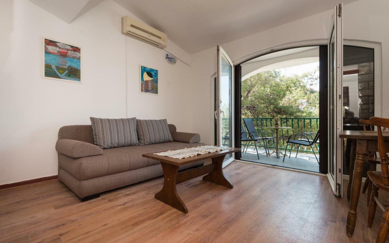 Apartments Azzurro Блаце Екстериор снимка